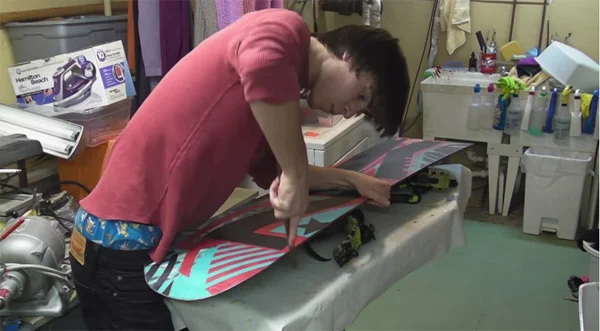 DIY Snowboard base fix